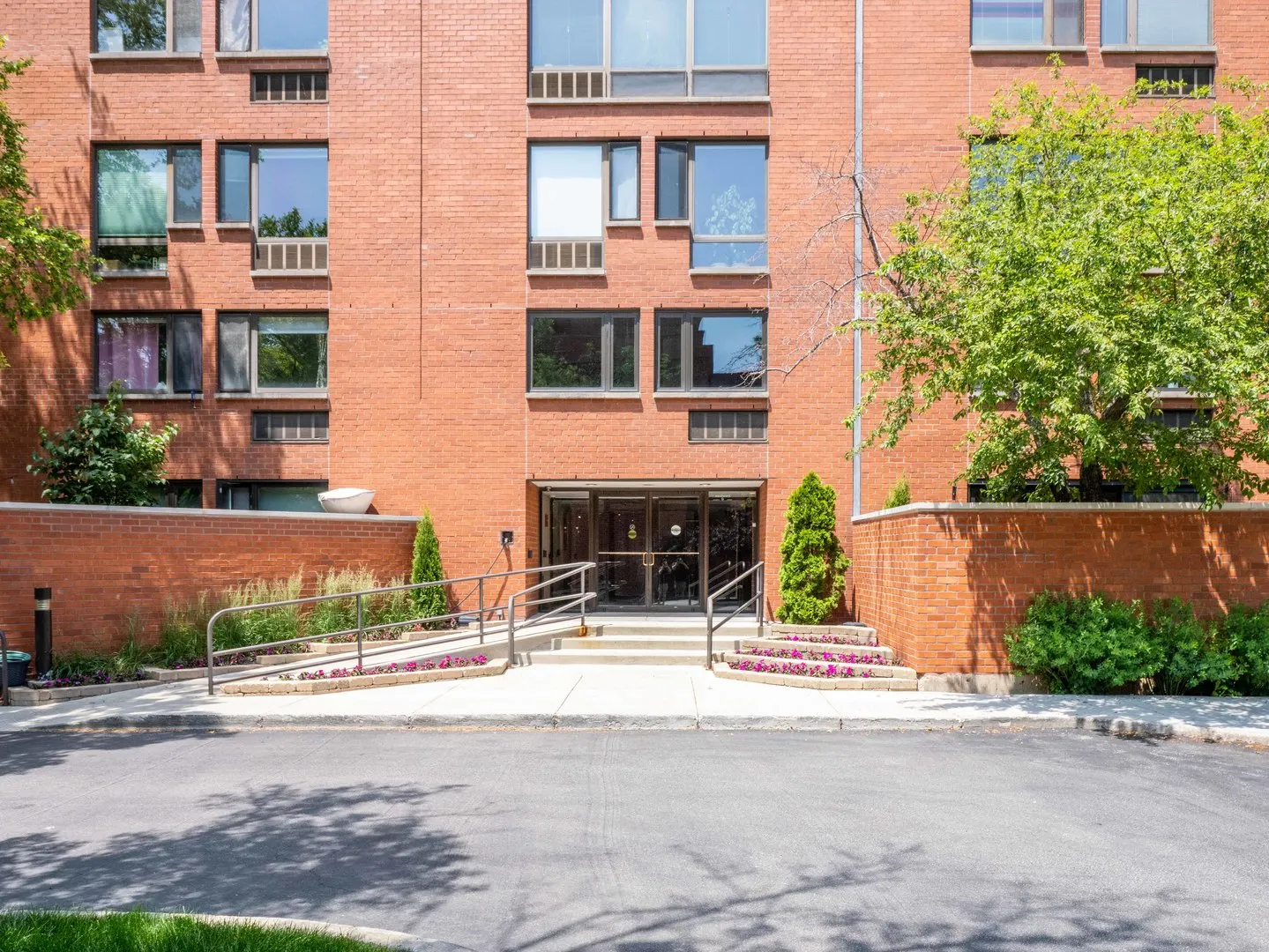 1143 S Plymouth Court 407 IL