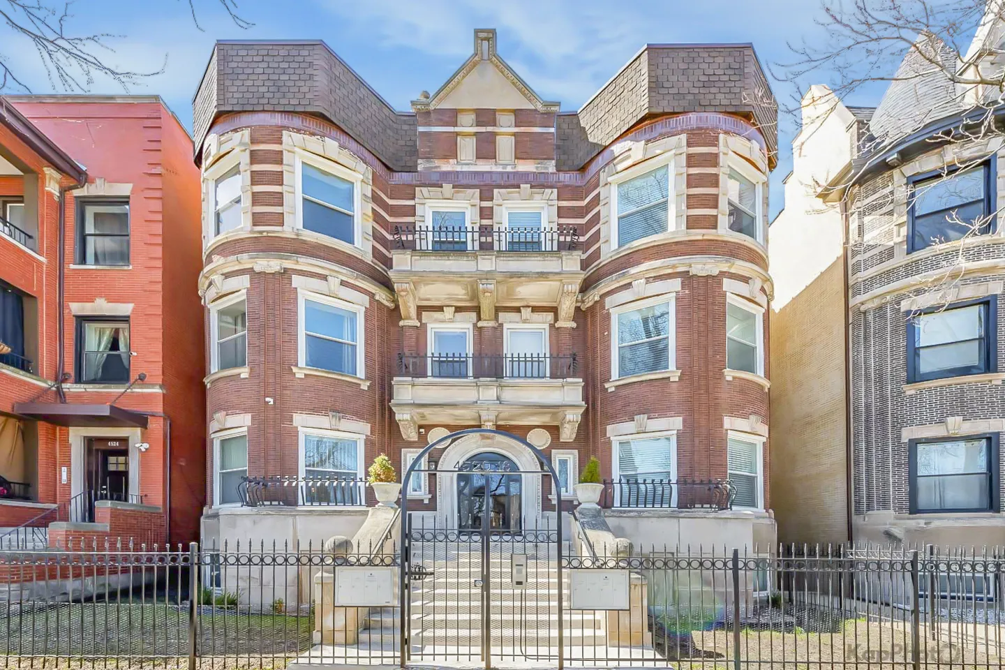 4520 S King Drive 4B IL