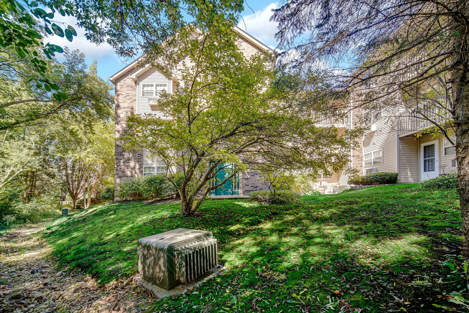 330 cunat Boulevard 3c IL