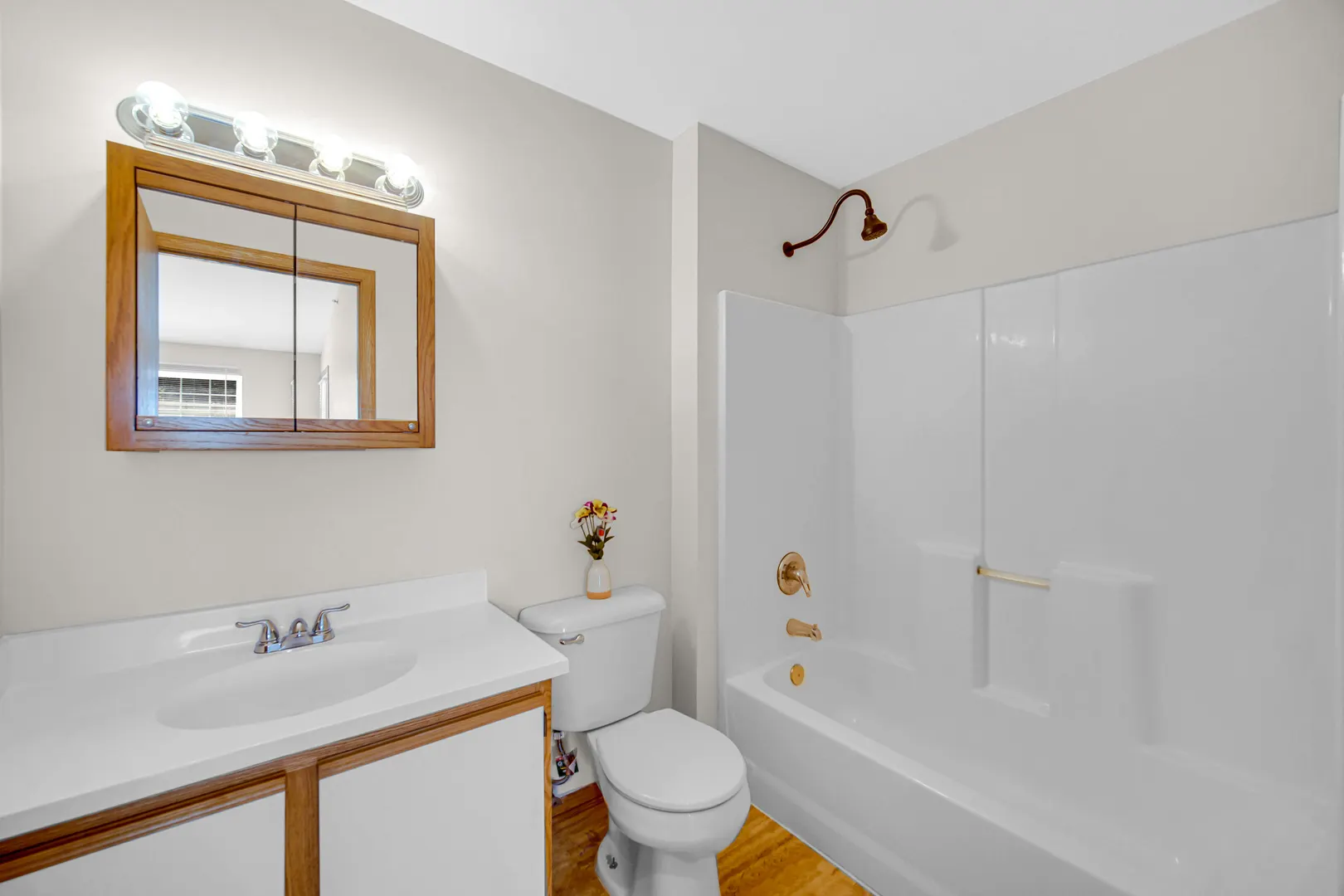 330 cunat Boulevard 3c IL