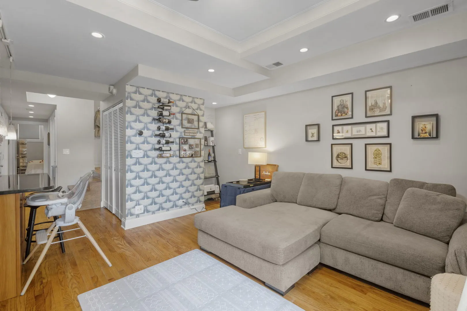 4422 N ASHLAND Avenue G IL