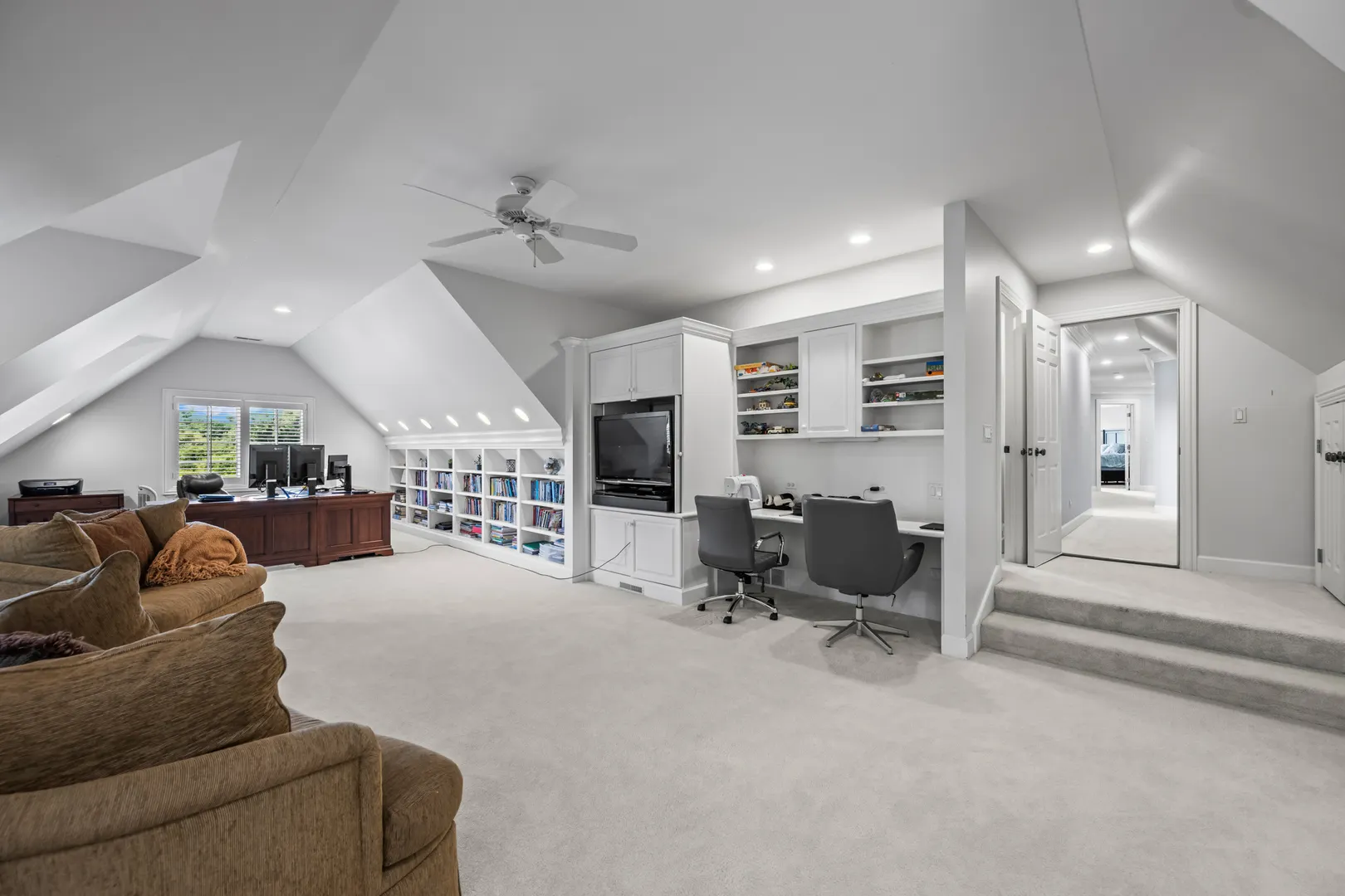 35 Riderwood Road IL