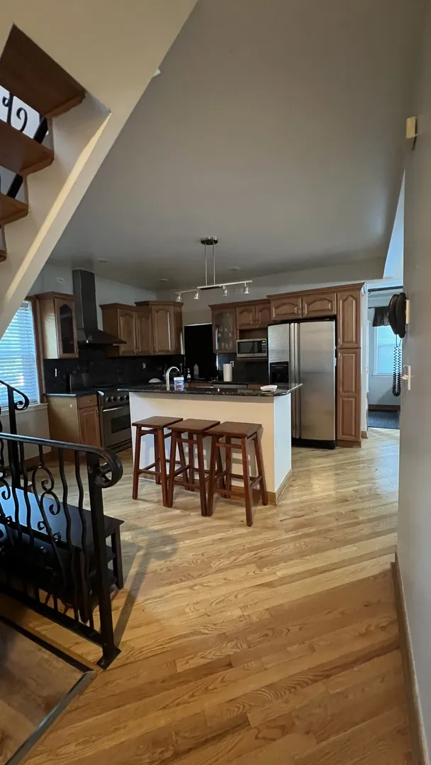 5401 W Pensacola Avenue 1 IL