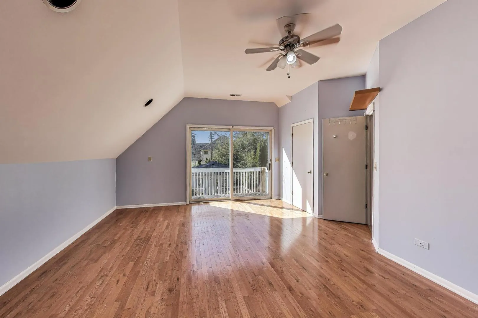 135 E 55 TH Street IL