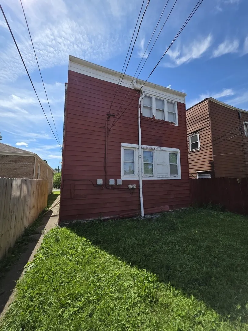 150 E 120th Street IL