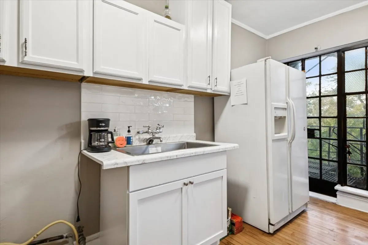 3017 E 78th Street 4B IL