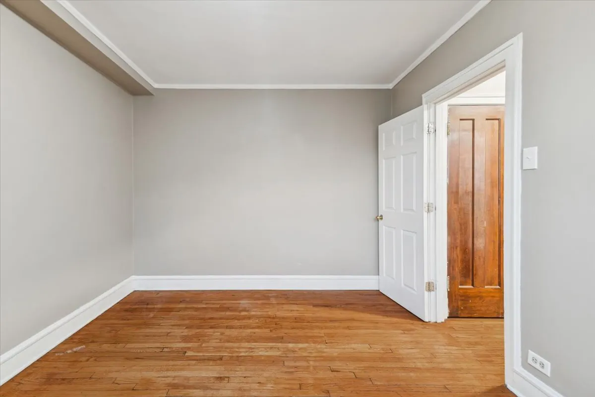 3017 E 78th Street 4B IL