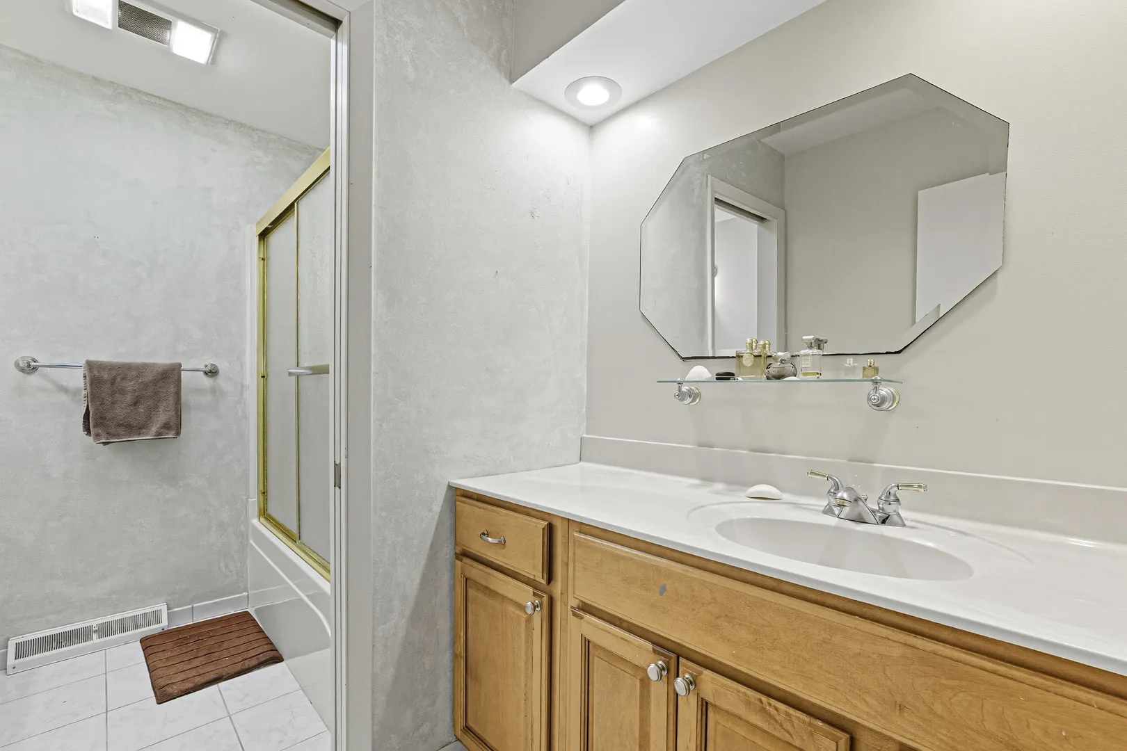 21182 Virginia Road IL