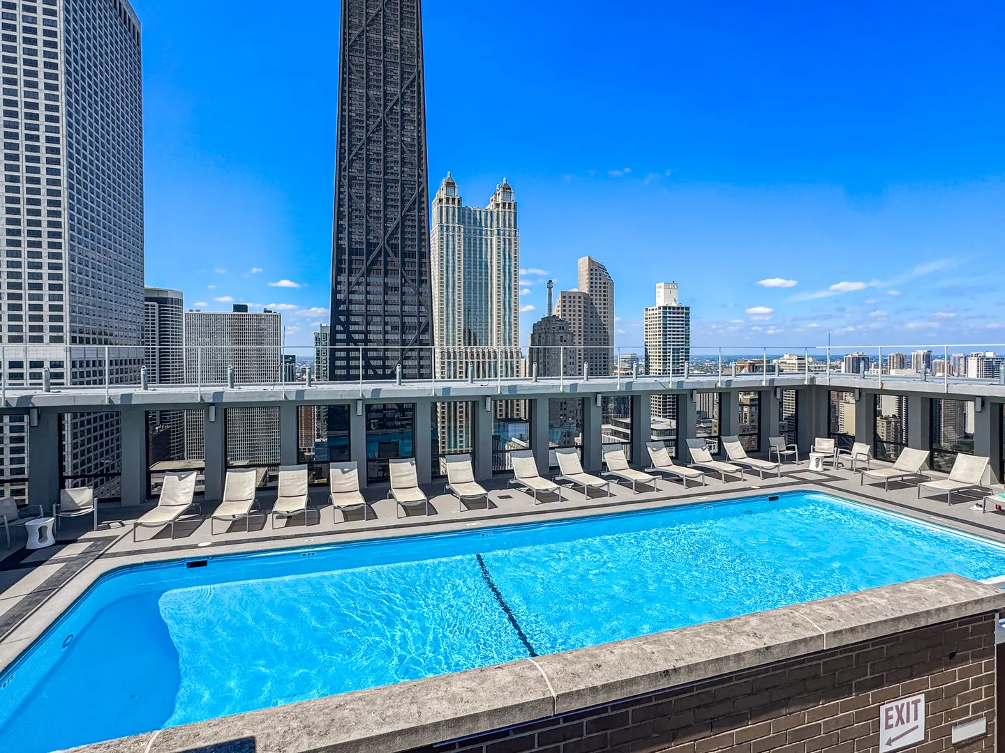 260 E Chestnut Street 2501 IL