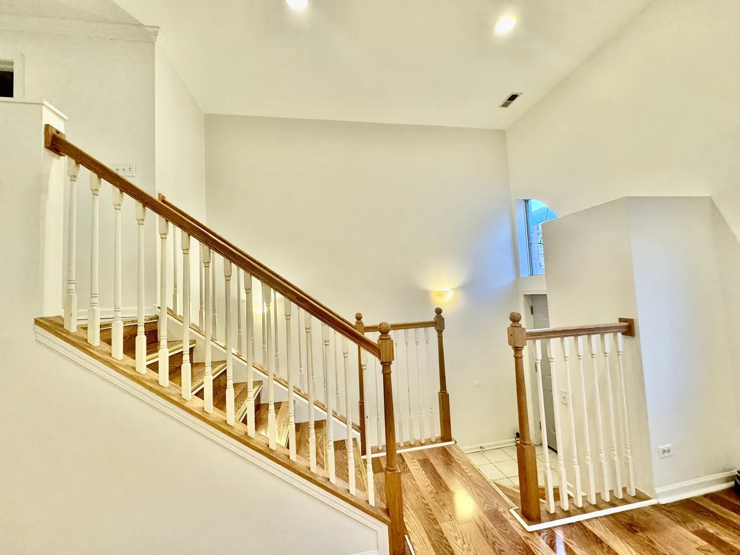 2037 W 35th st Avenue IL