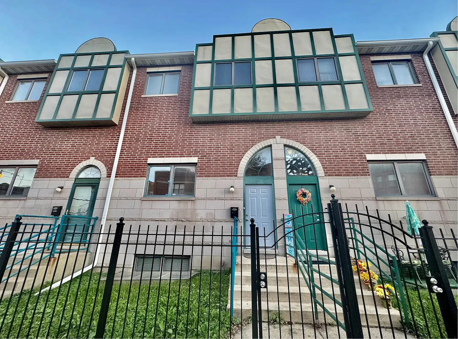 2037 W 35th st Avenue IL
