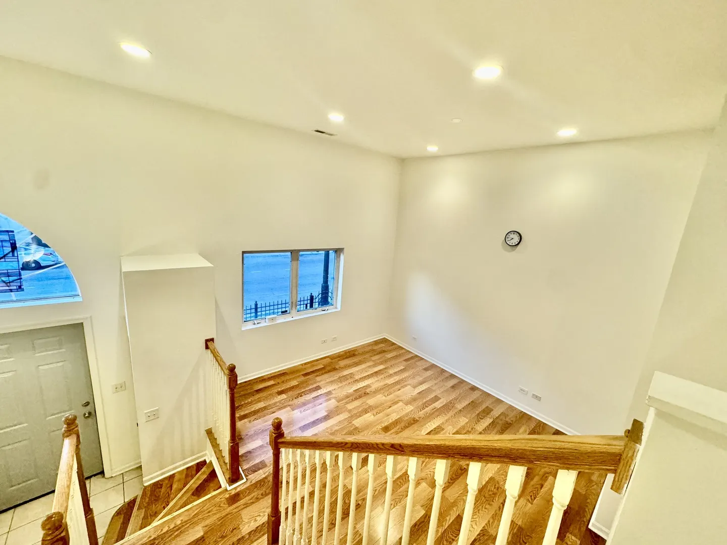 2037 W 35th st Avenue IL