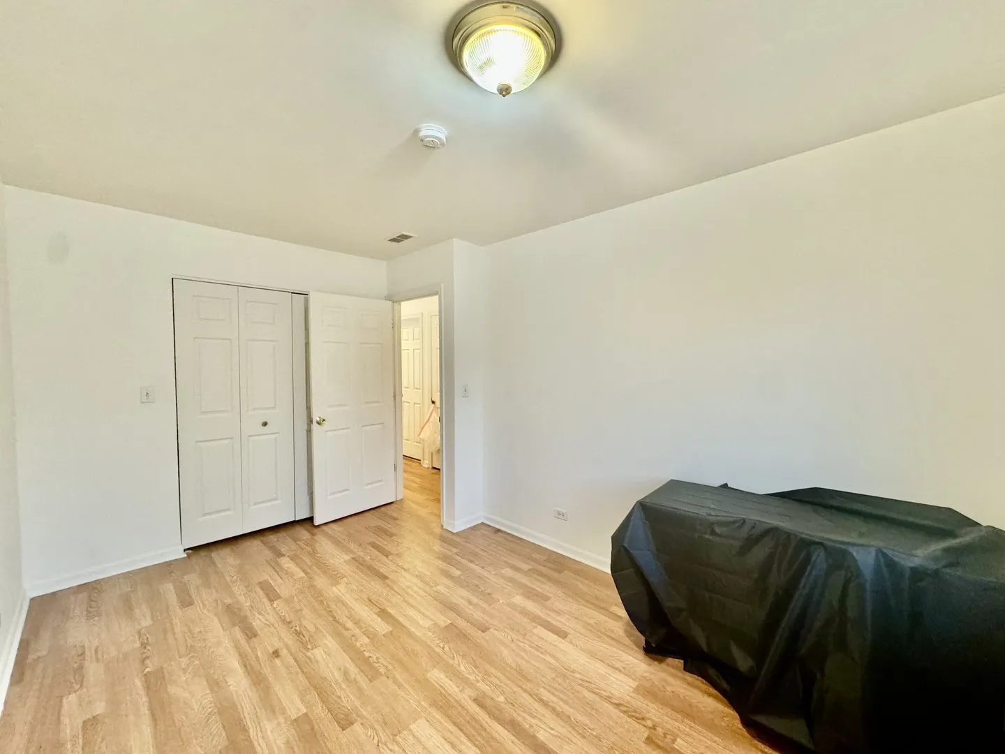 2037 W 35th st Avenue IL