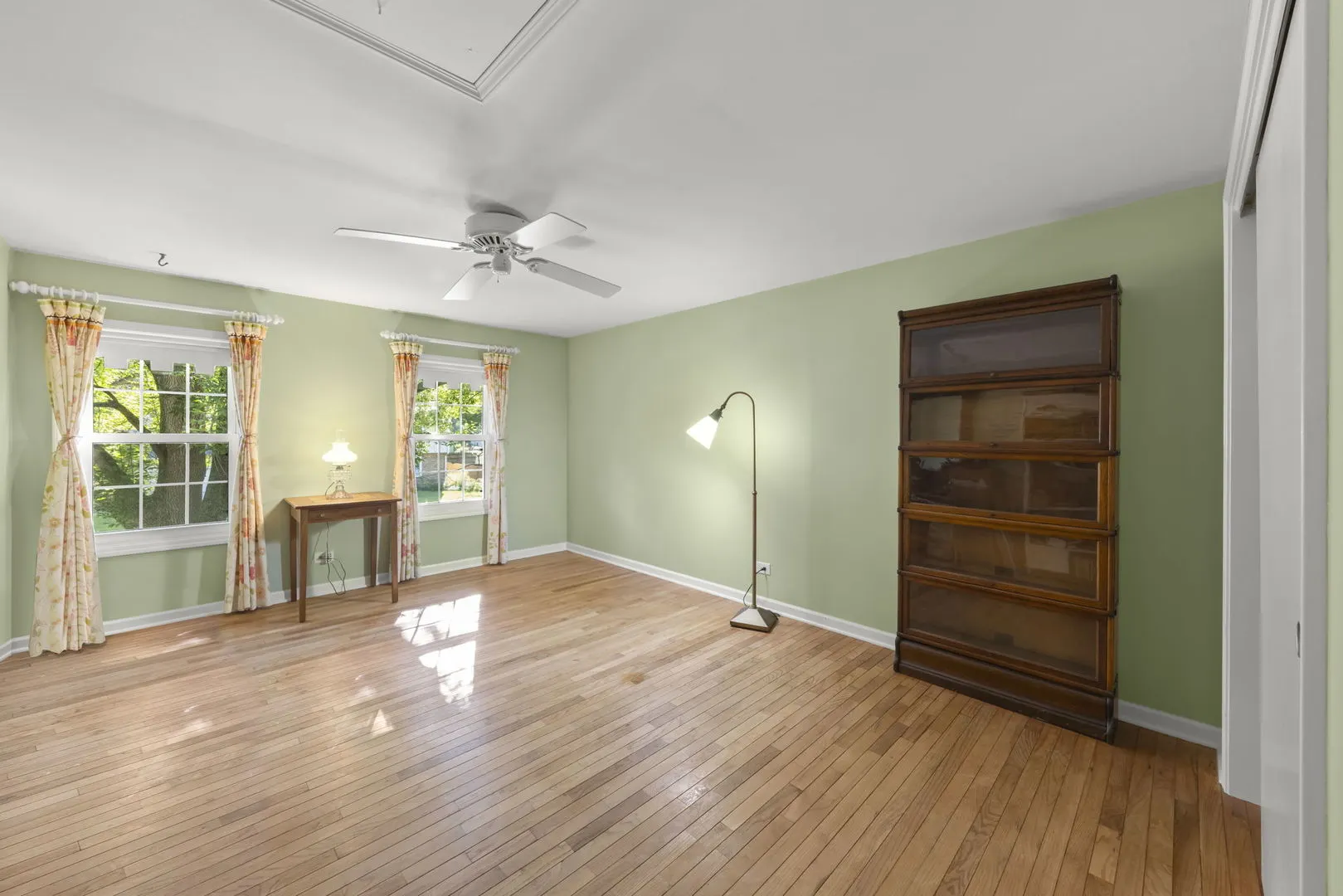 1625 Indian Knoll Road IL