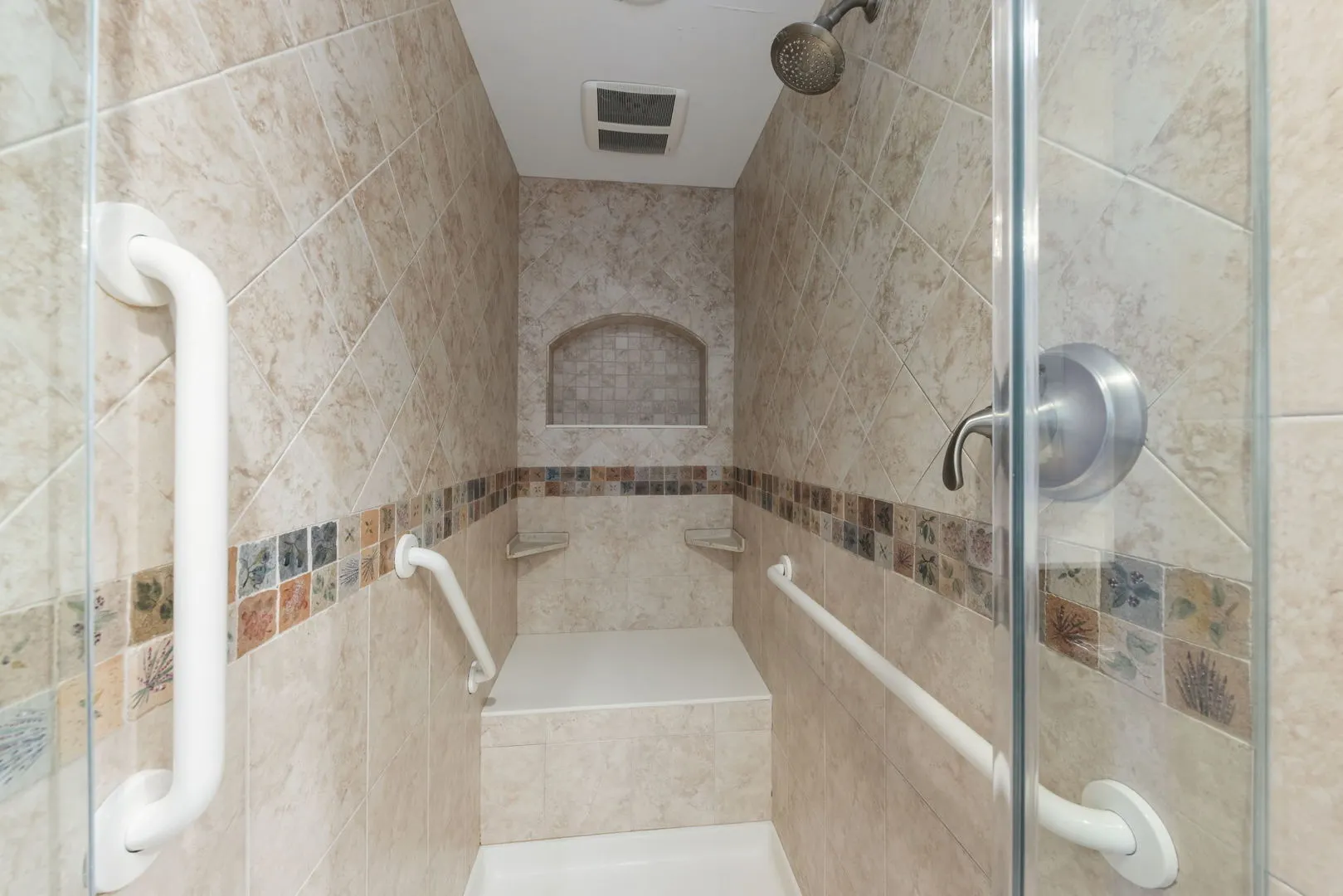 1625 Indian Knoll Road IL