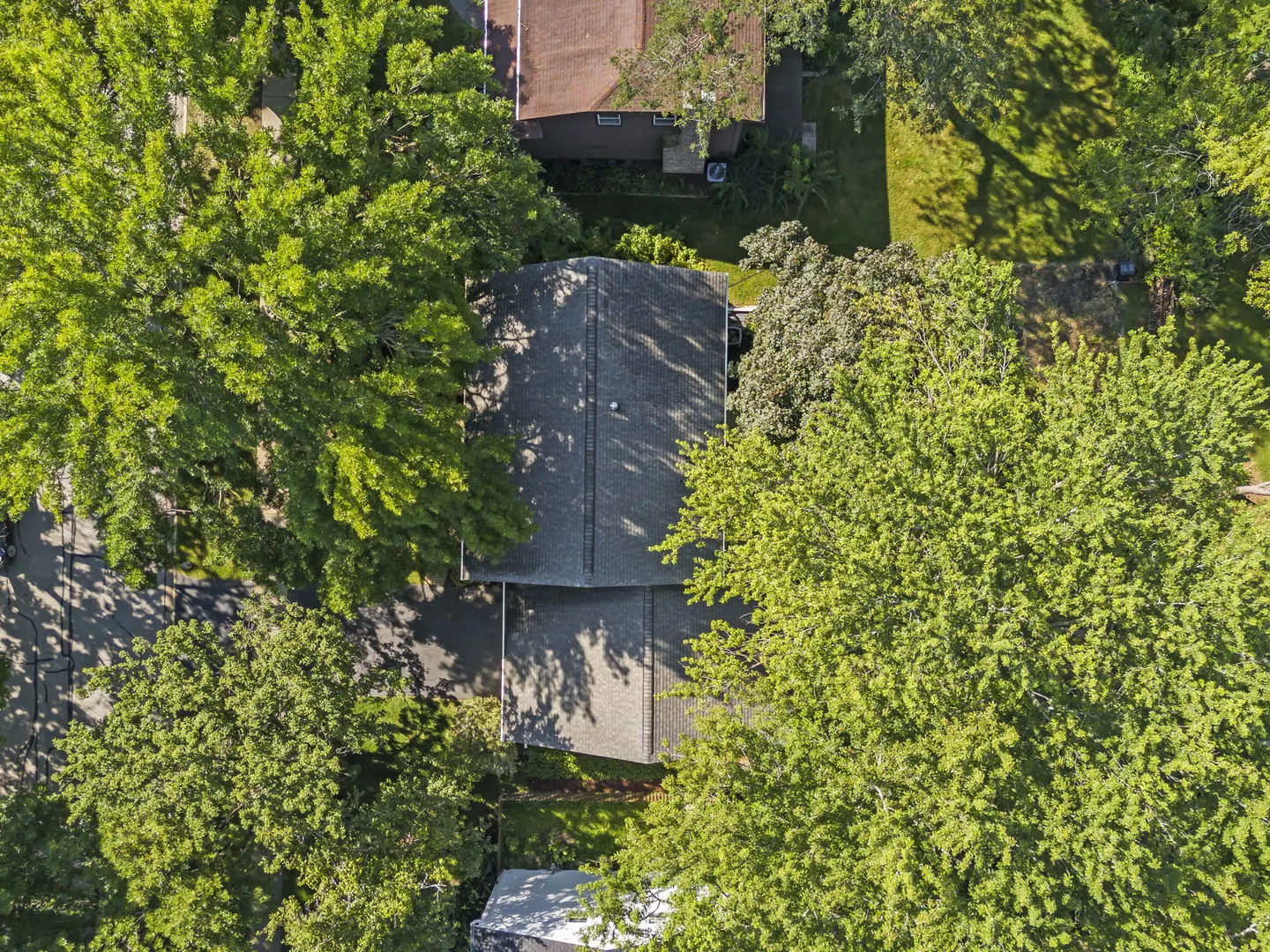 1625 Indian Knoll Road IL