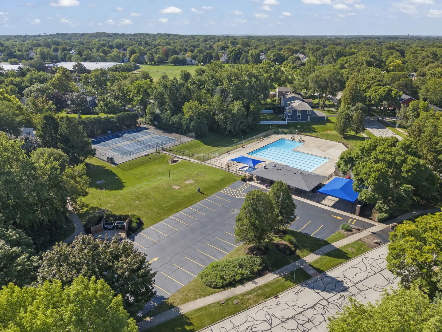 1625 Indian Knoll Road IL