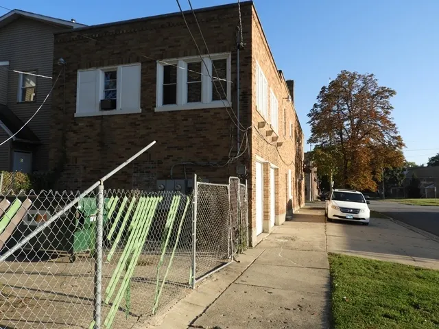 726 10th Street IL