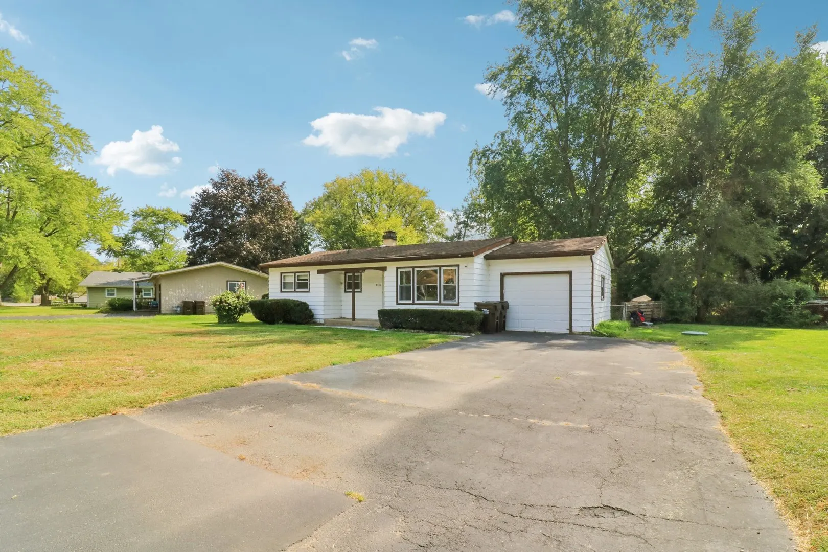2610 Killarney Drive IL