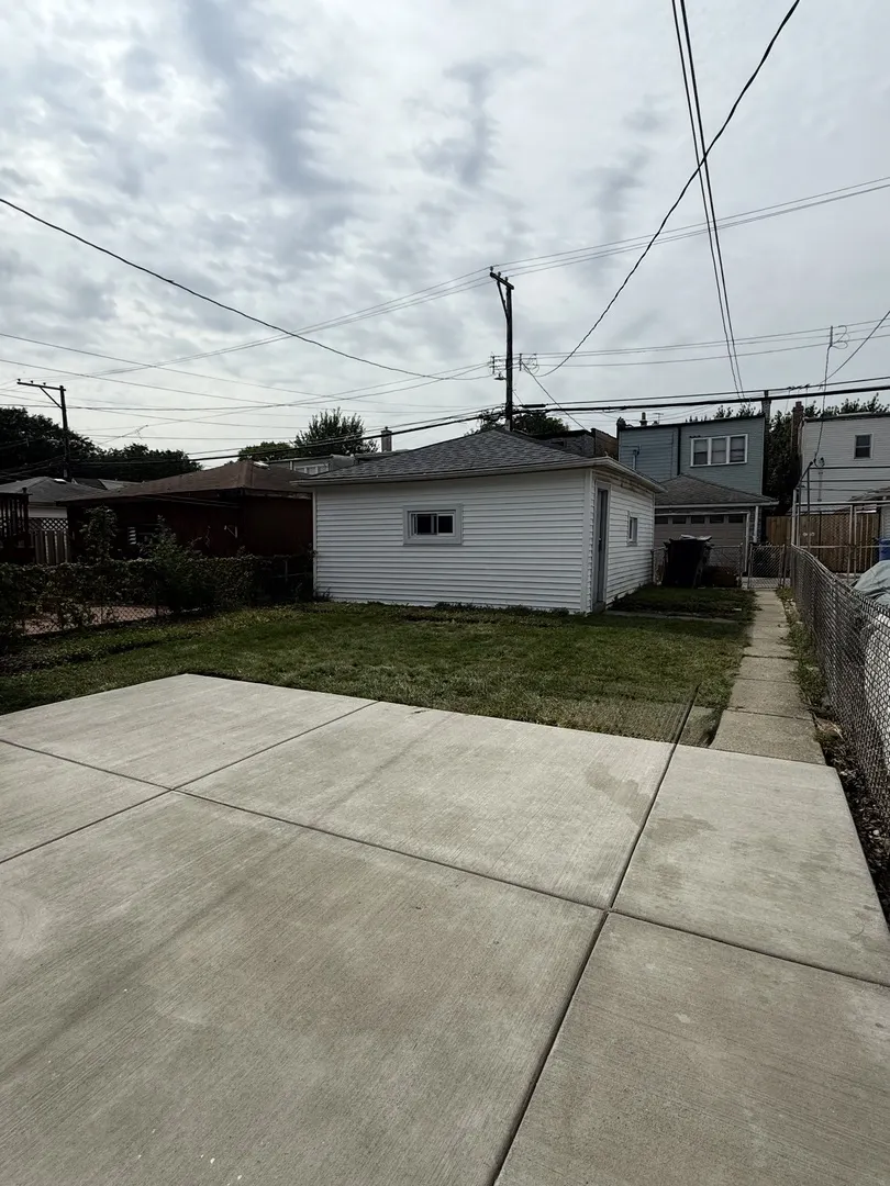 2922 N Kilpatrick Avenue IL