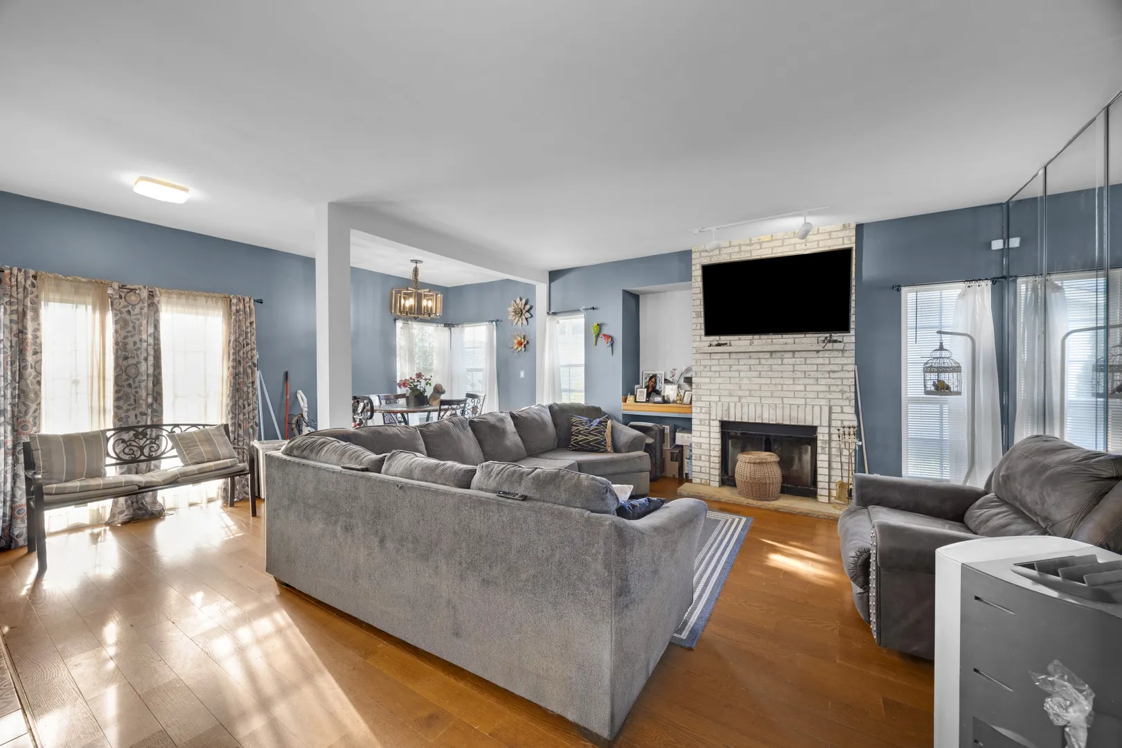 18601 Walnut Avenue IL