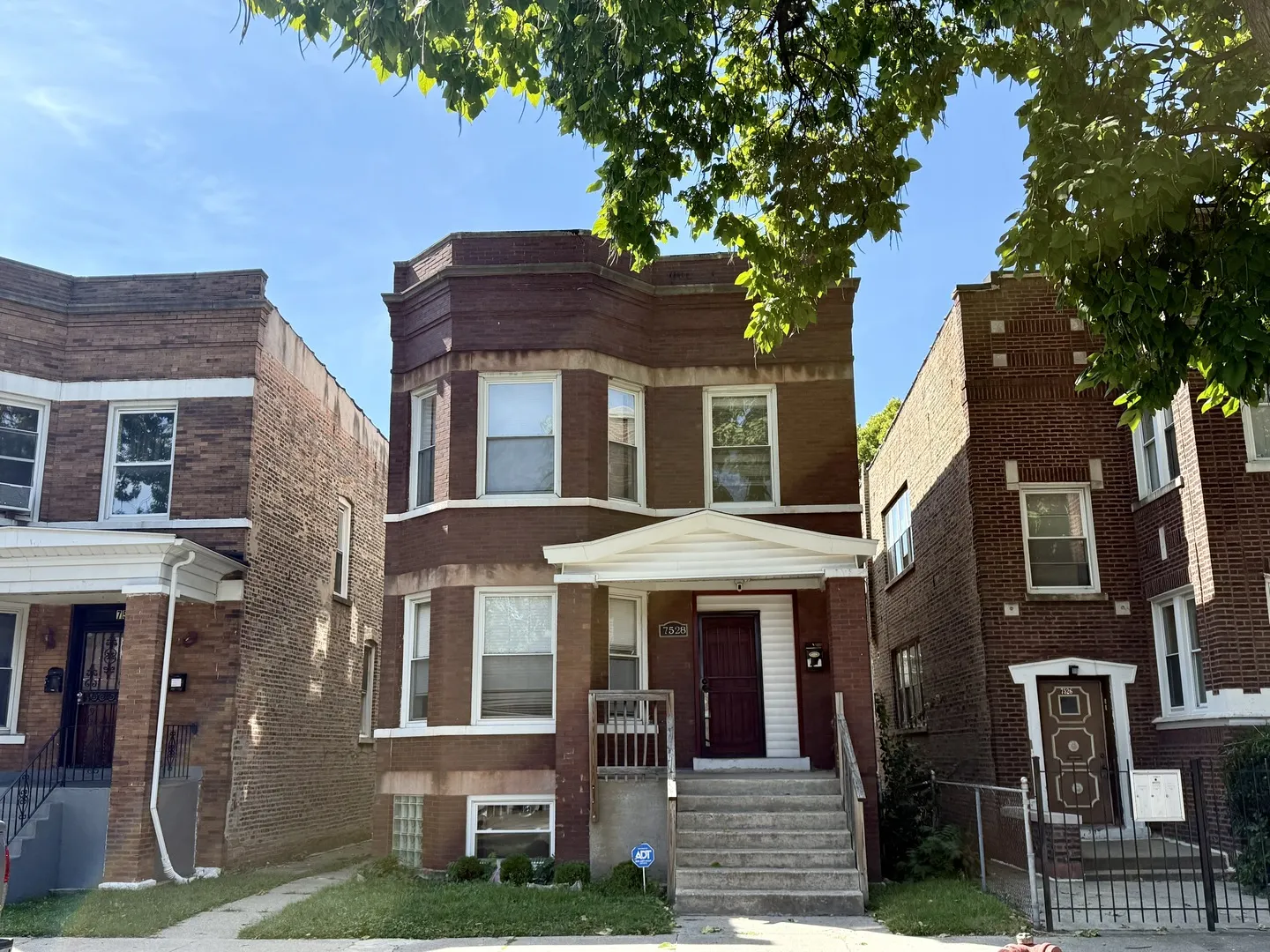 7528 S Peoria Street IL