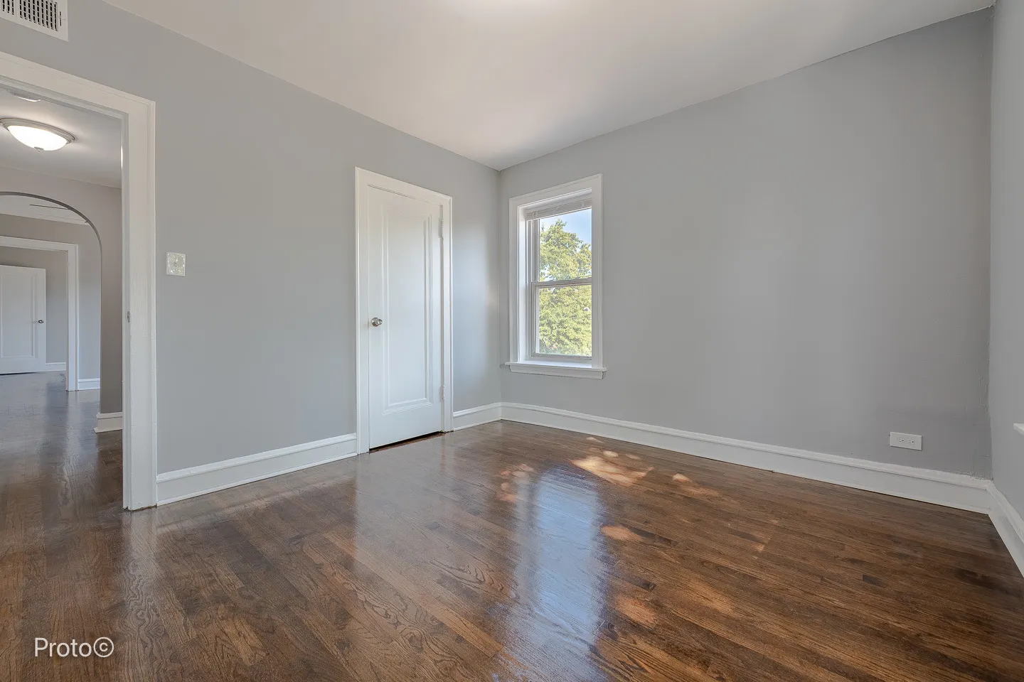 5148 N Monitor Avenue 301 IL