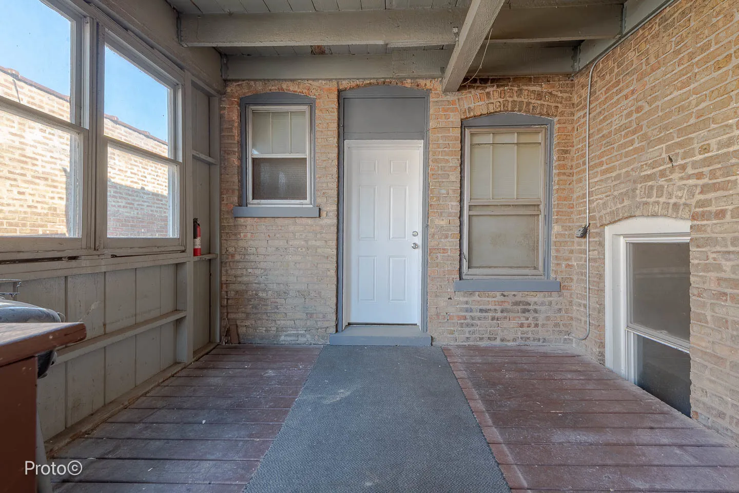 5148 N Monitor Avenue 301 IL