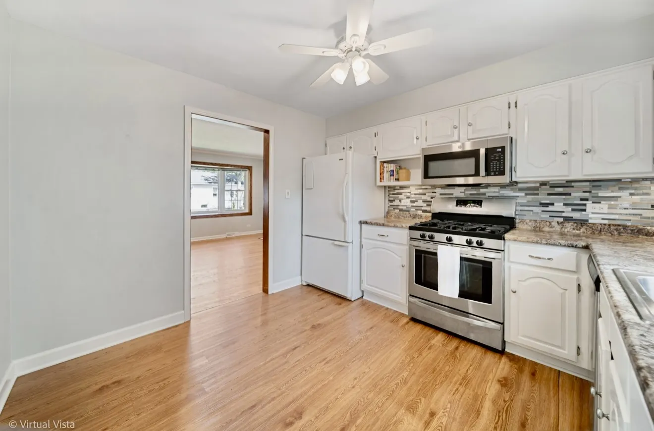 509 Gierz Street IL