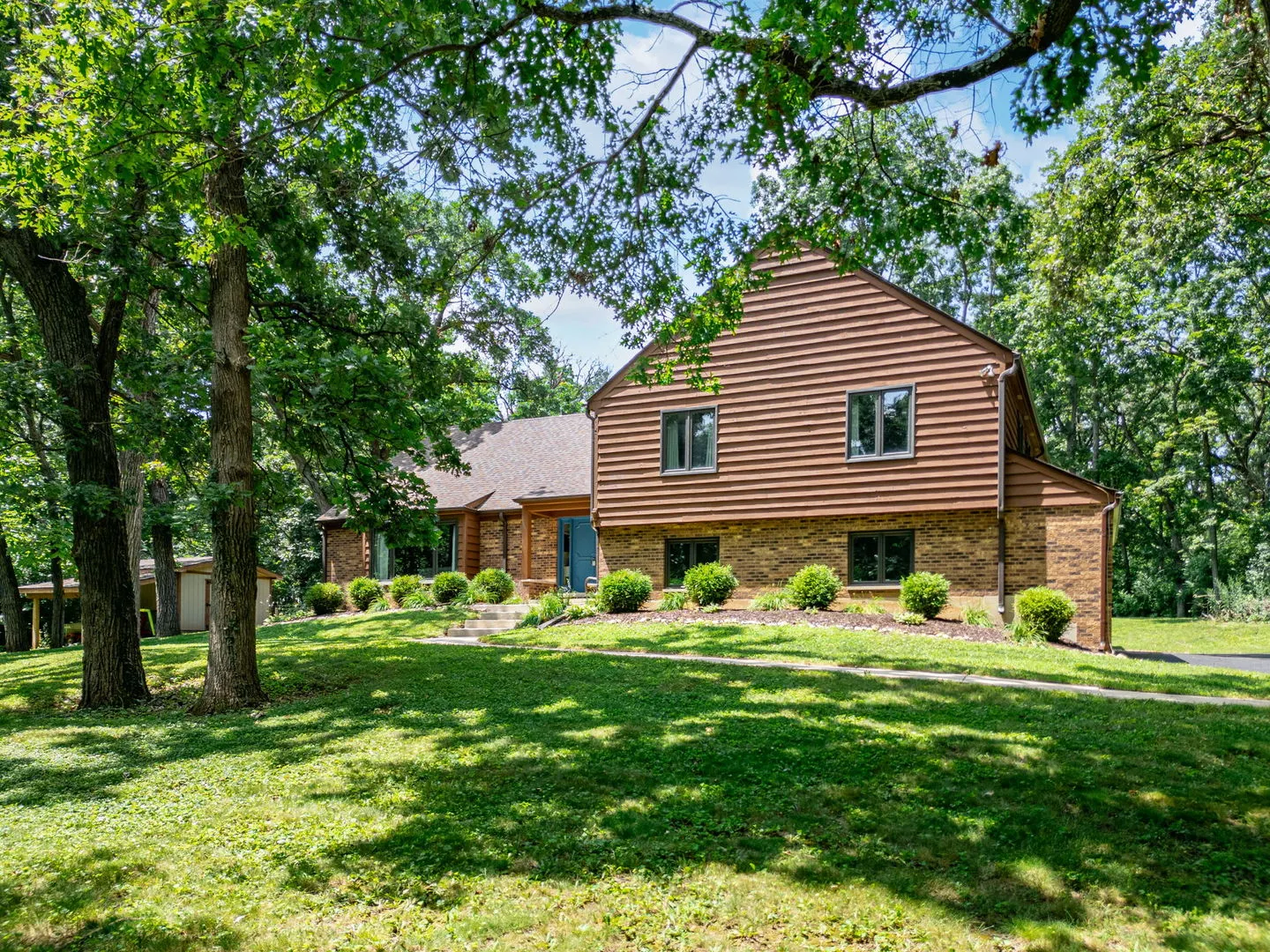 1313 Chatham Lane IL