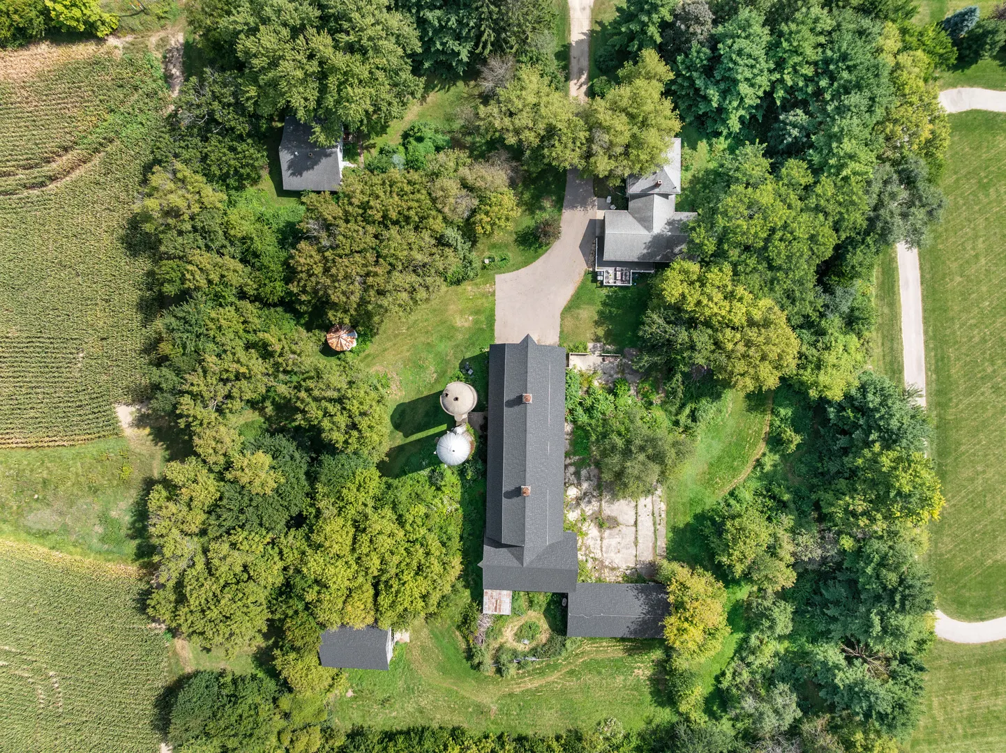 1610 Town Hall Road WI