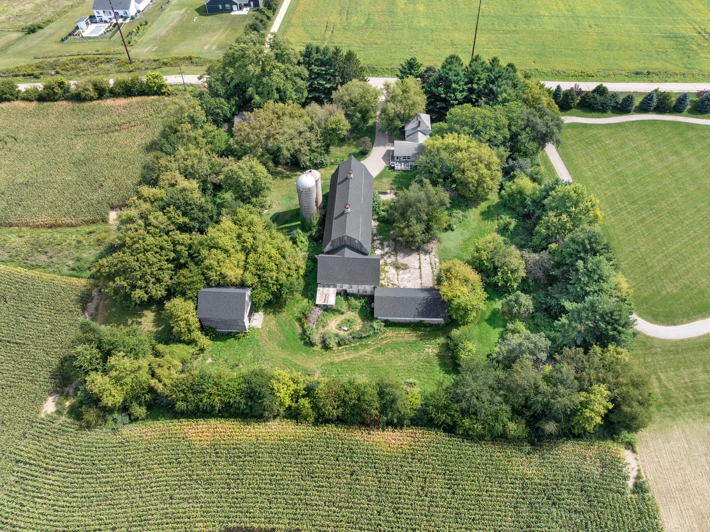 1610 Town Hall Road WI