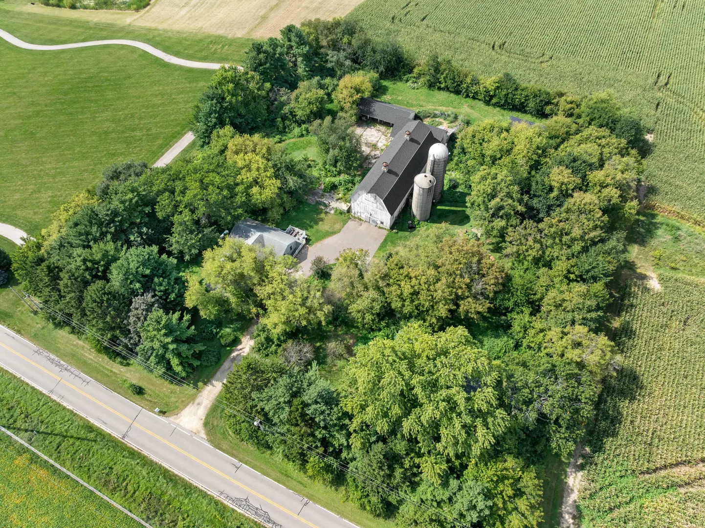 1610 Town Hall Road WI