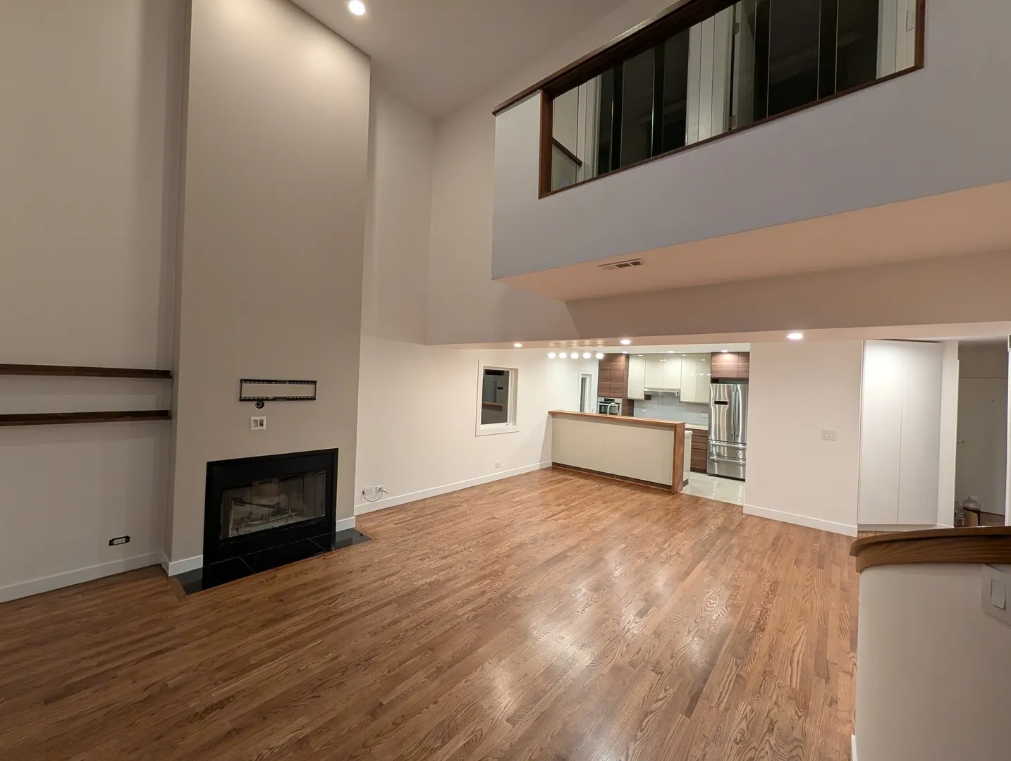 8735 W CATHERINE Avenue 8 IL