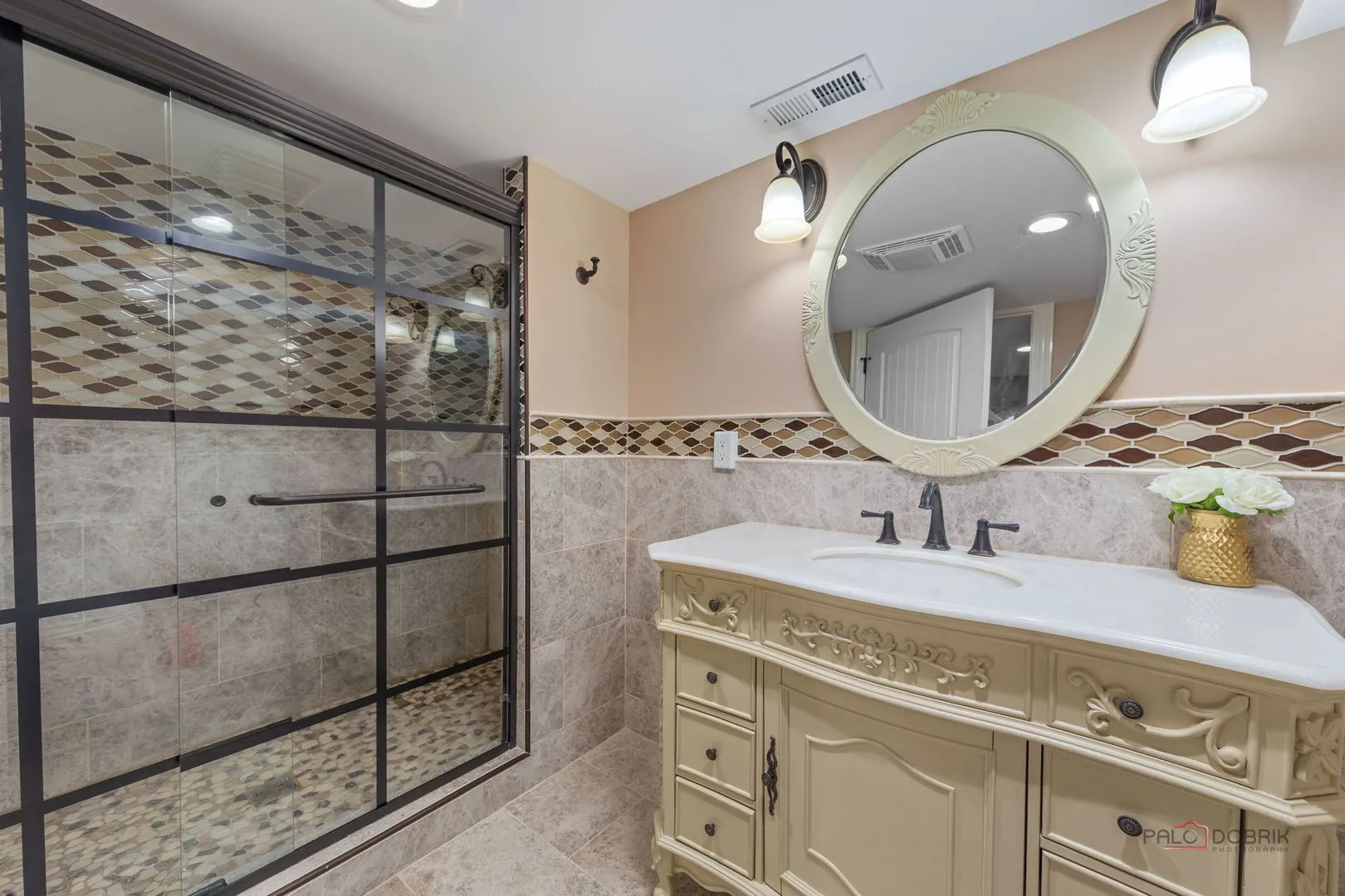 7630 N Oleander Avenue IL