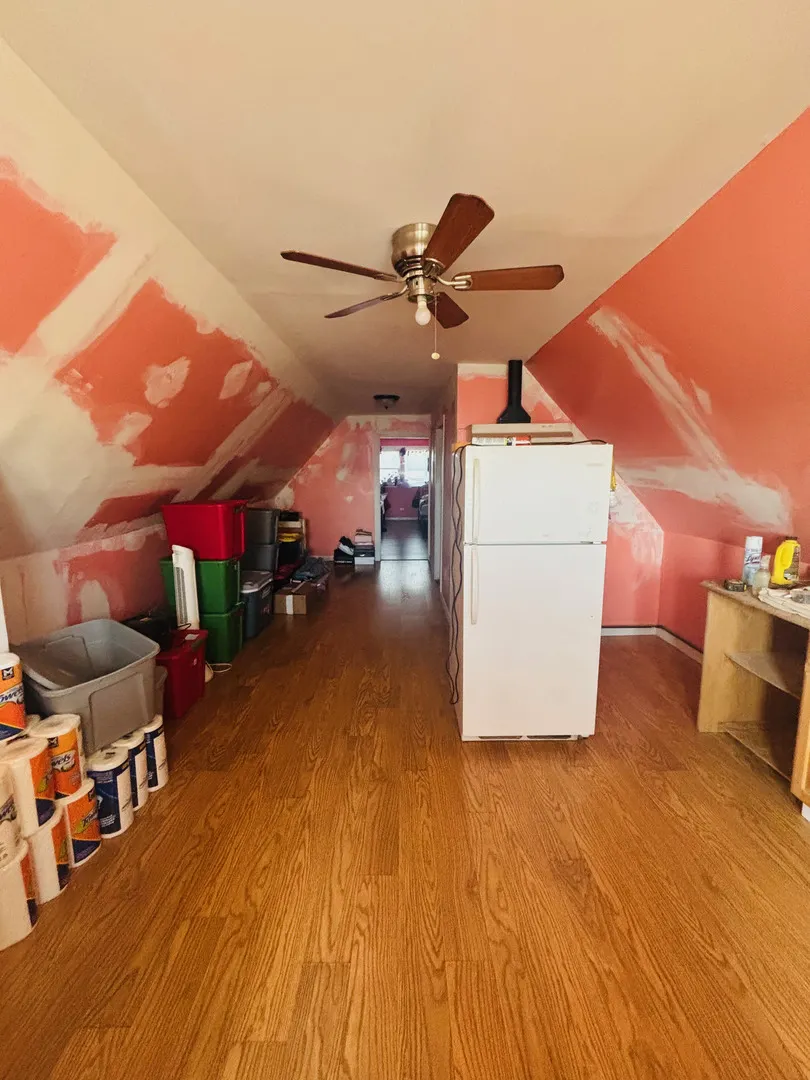 5749 W 64th Place IL