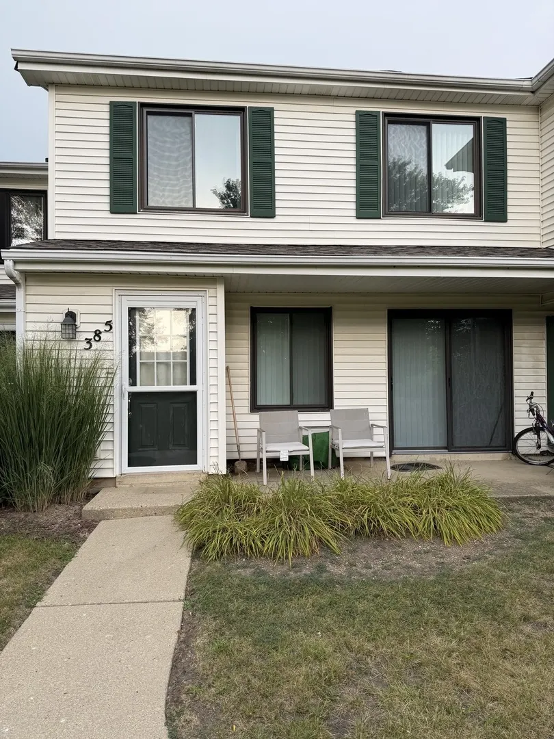 385 Pierce Court 280 IL