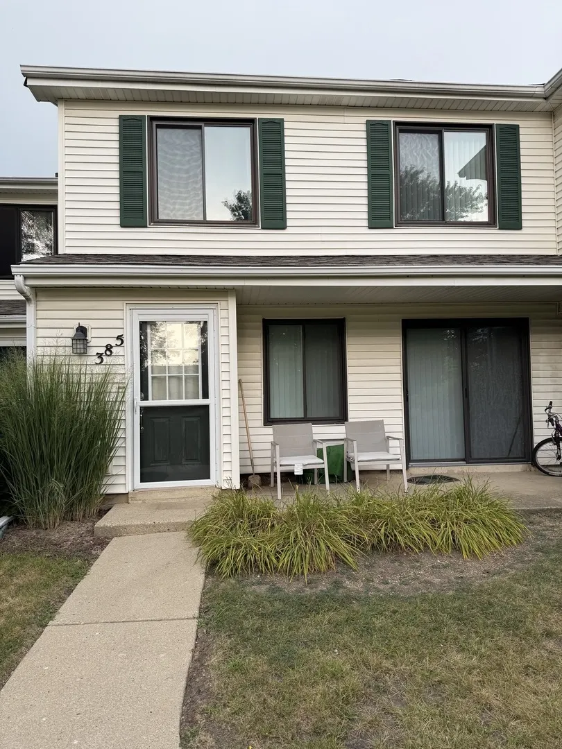 385 Pierce Court 280 IL