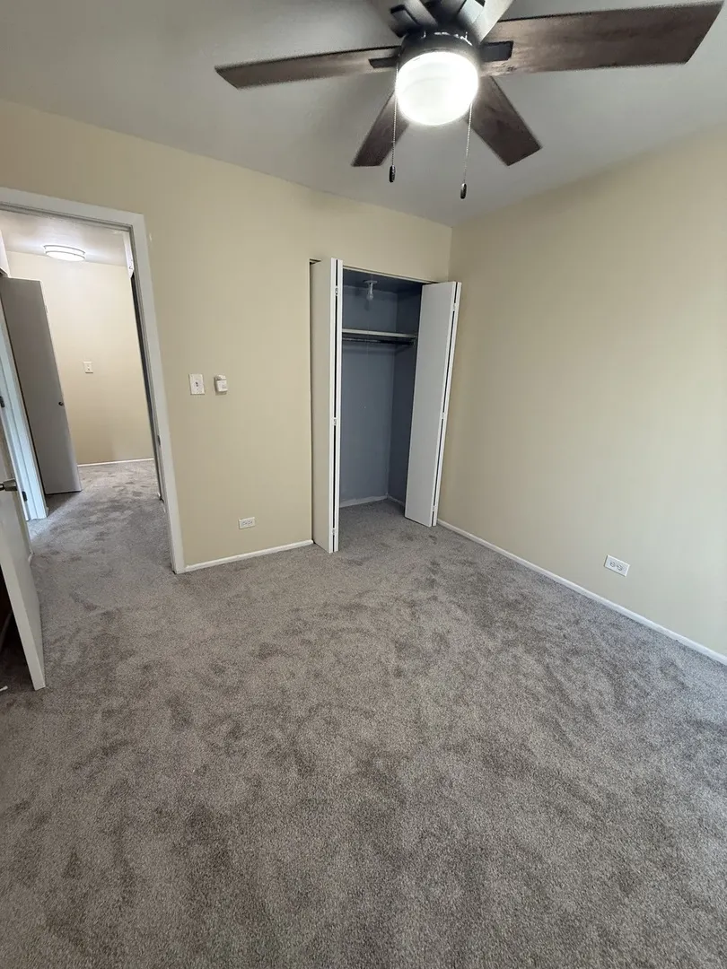 385 Pierce Court 280 IL