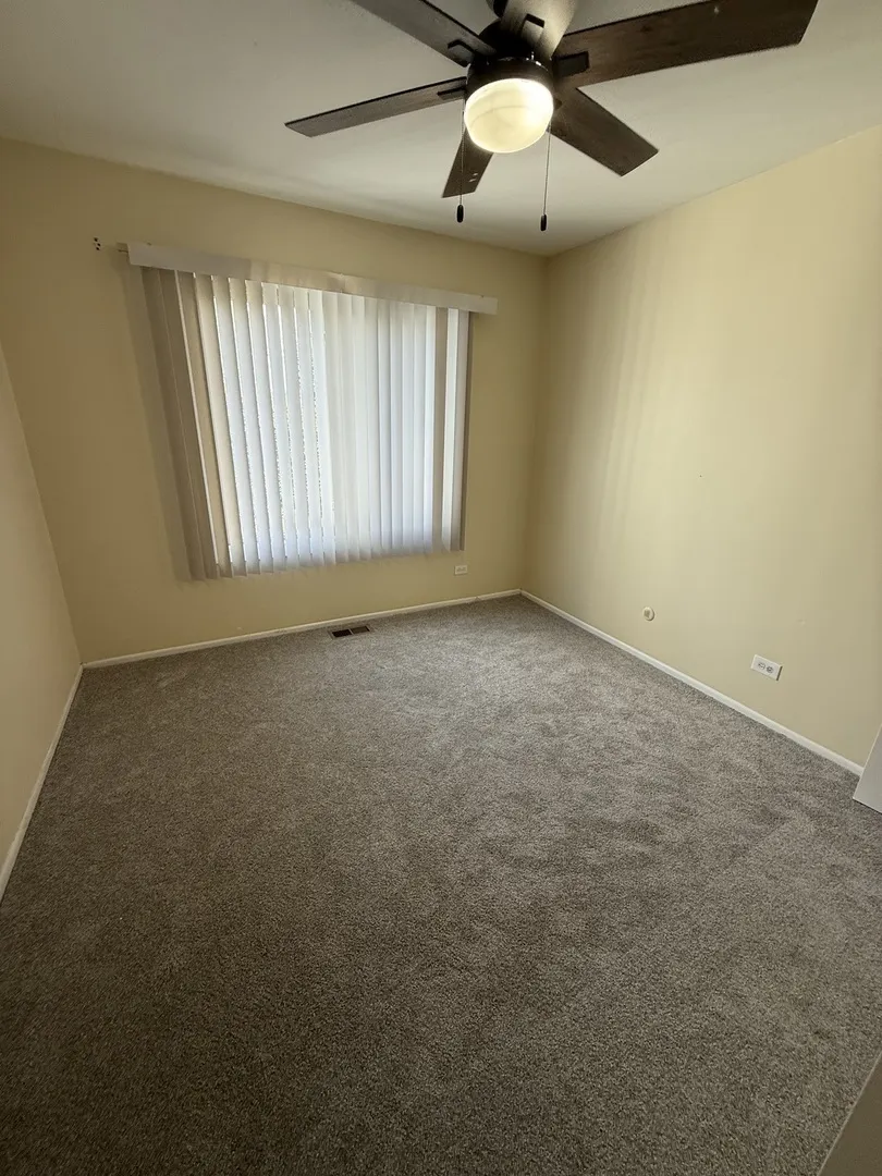 385 Pierce Court 280 IL