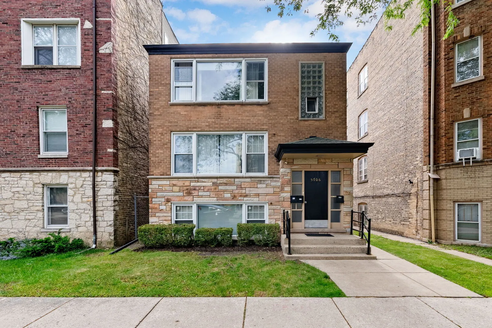 5706 N Saint Louis Avenue IL