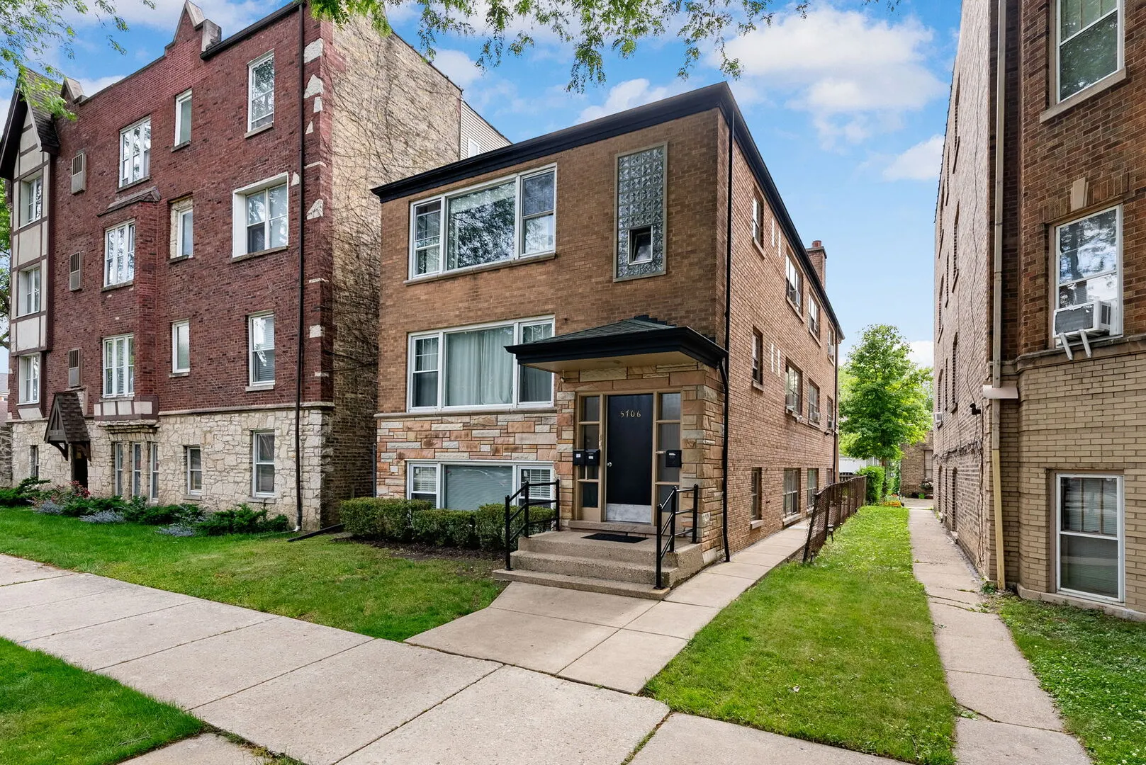 5706 N Saint Louis Avenue IL