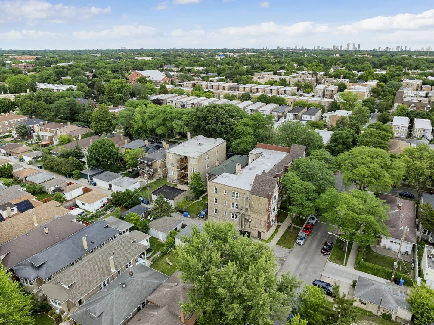 5706 N Saint Louis Avenue IL