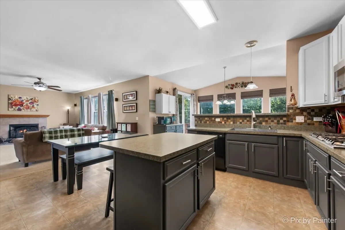 2610 Wall Street IL
