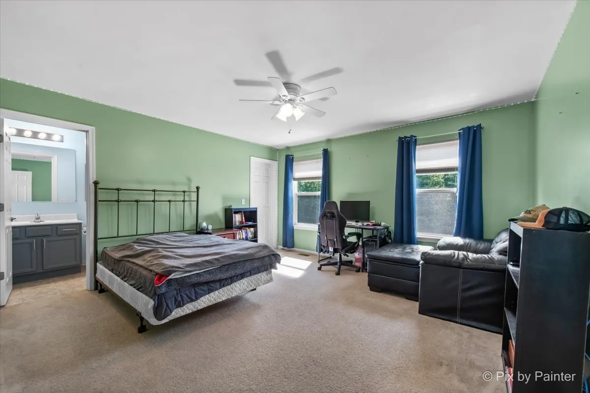 2610 Wall Street IL