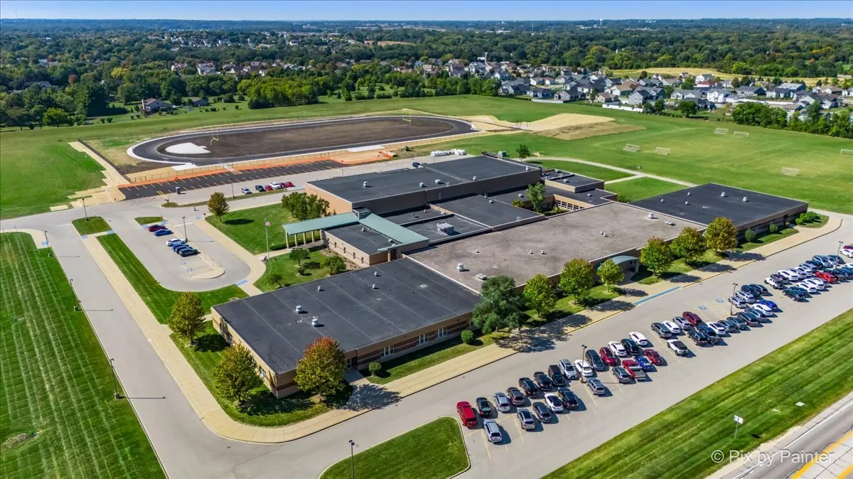 2610 Wall Street IL