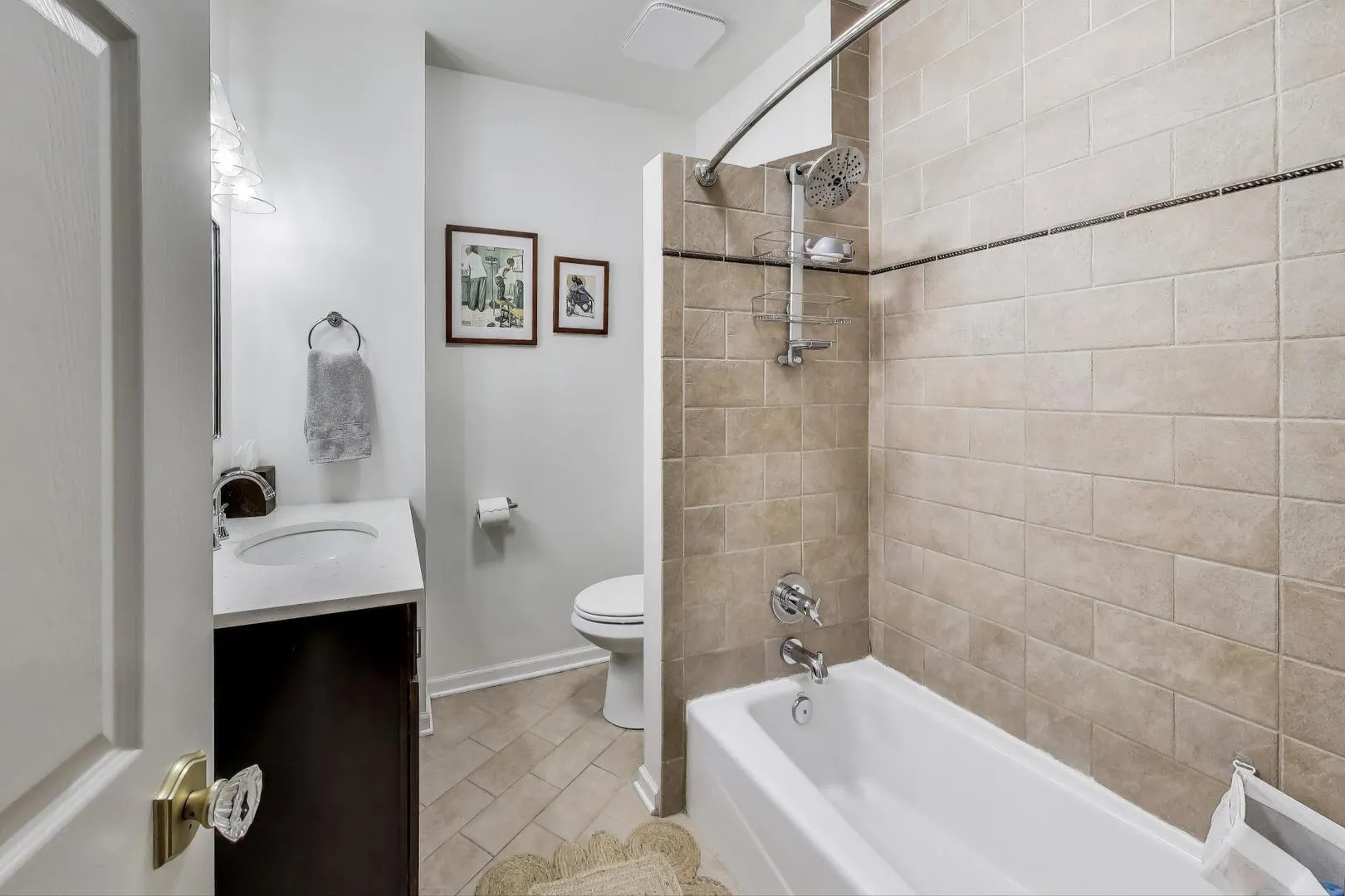 1143 W Armitage Avenue 1 IL