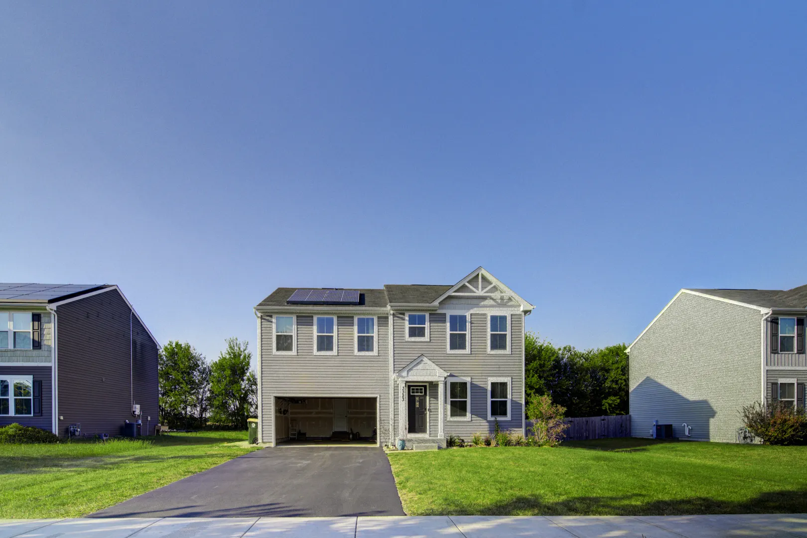 3323 Caledonia Drive IL