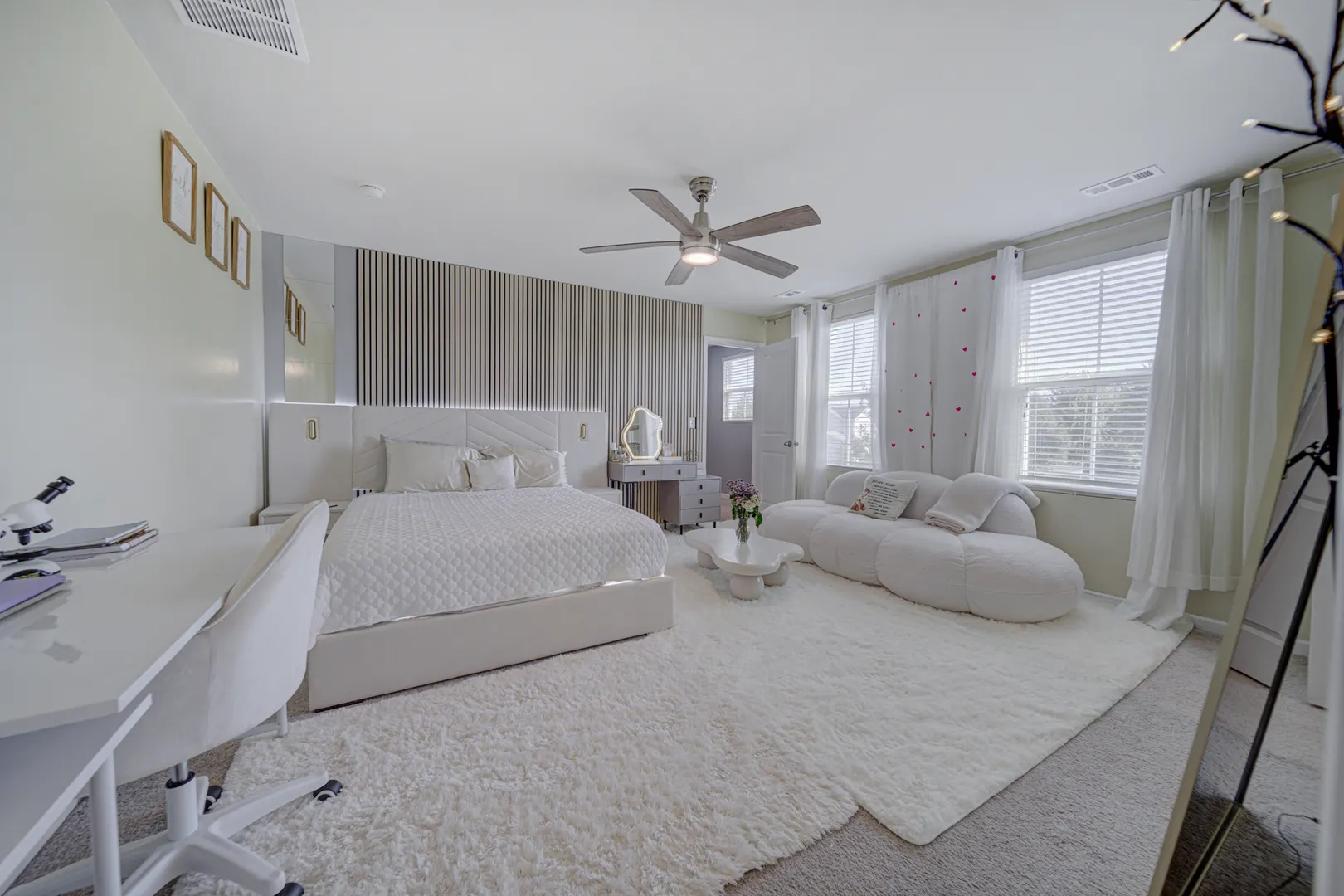 3323 Caledonia Drive IL
