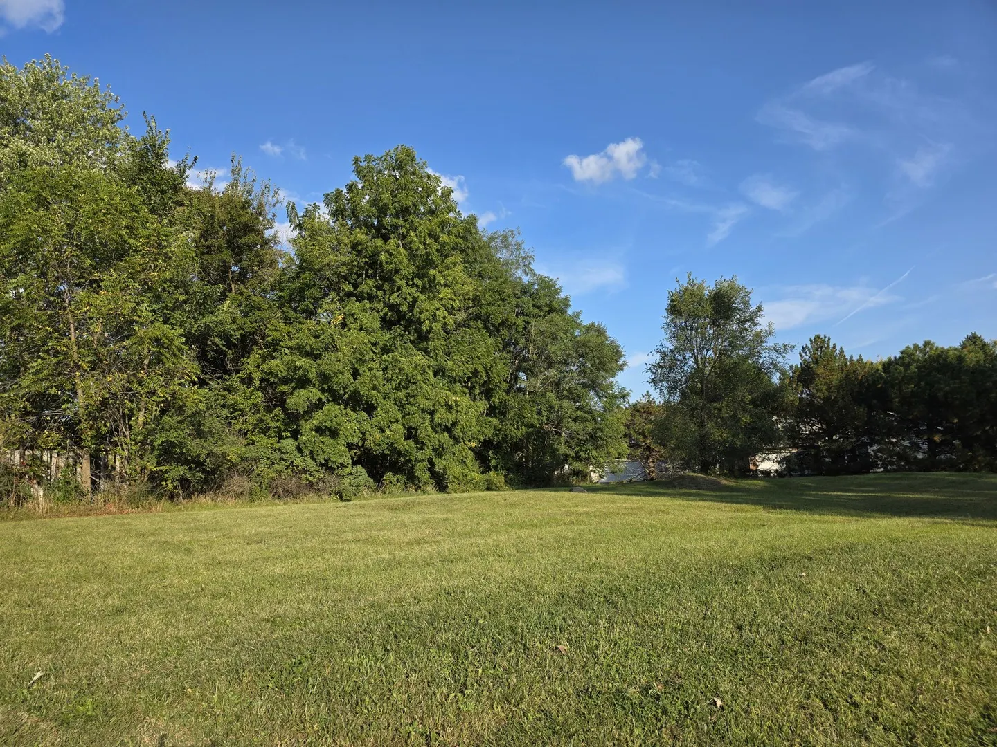 391 Capitol Drive IL